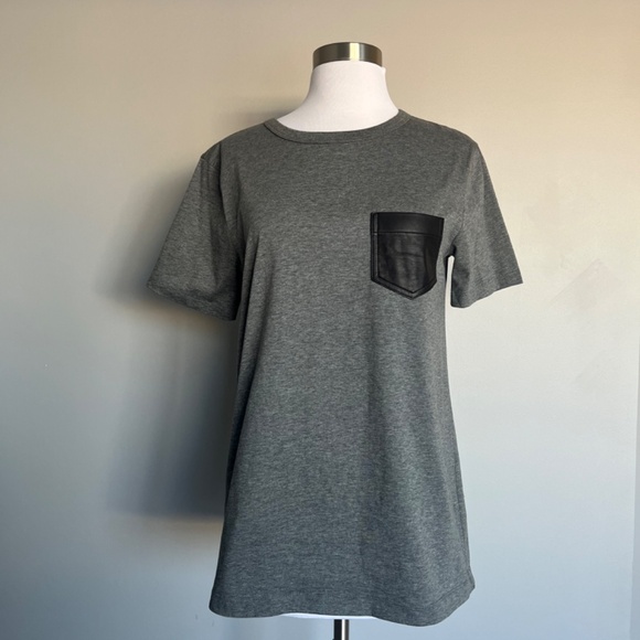 T by Alexander Wang Grey Supima Cotton Relaxed Fit T-Shirt Leather Pocket Tee - Picture 3 of 11